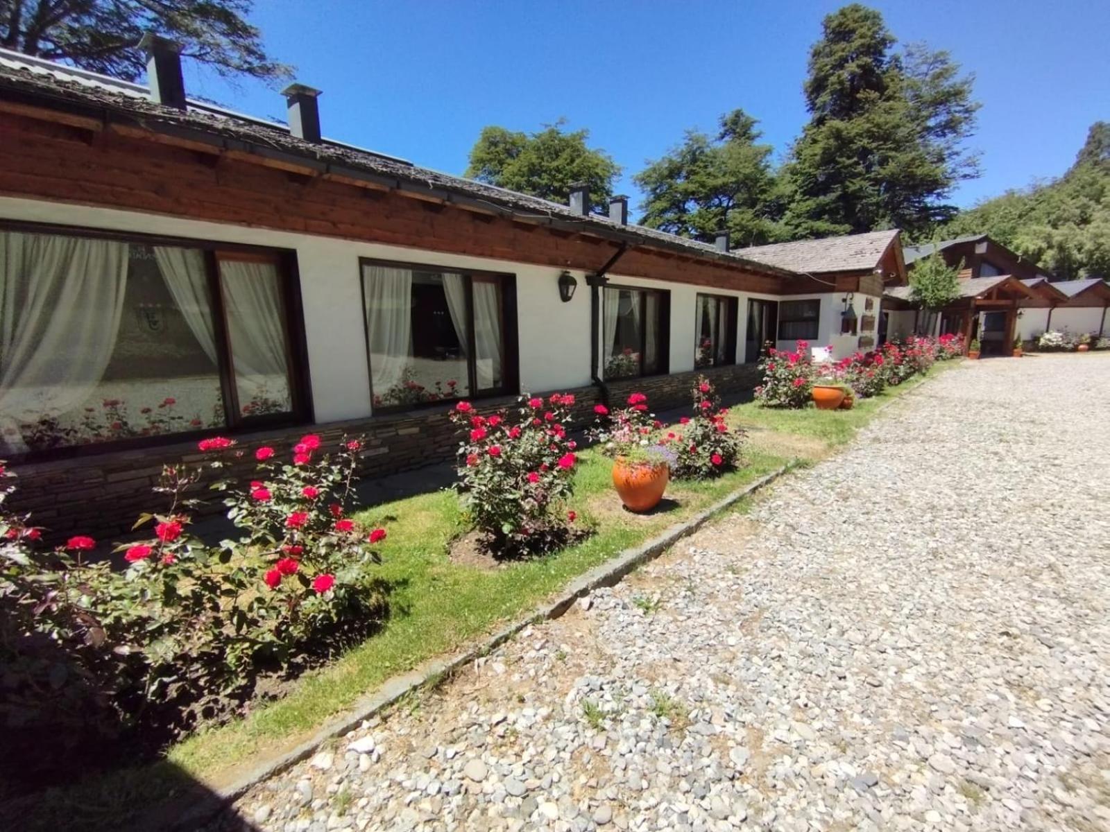 Hosteria El Condado Hotel San Carlos de Bariloche Exterior photo